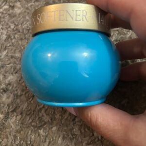 Avon Lahana Perfumed Skin Softener (rare find)